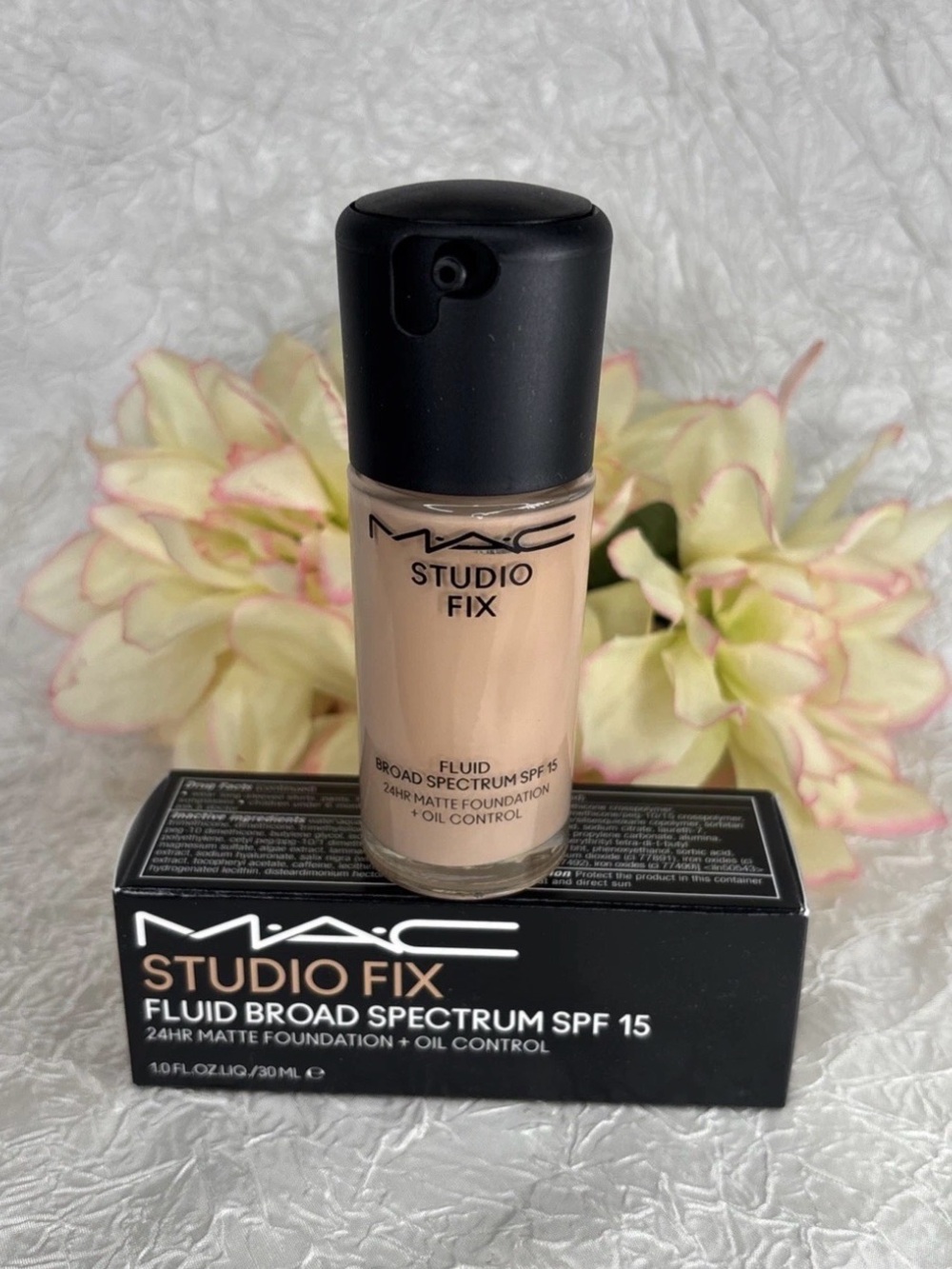 Mac Studio Fix Fluid N4.75 SPF 15 Broad Spectrum 24HR Matte Foundation 1oz